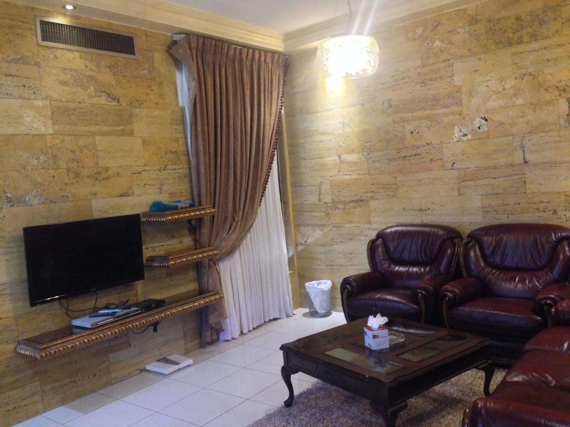 עמאן Jad Hotel Suites מראה חיצוני תמונה